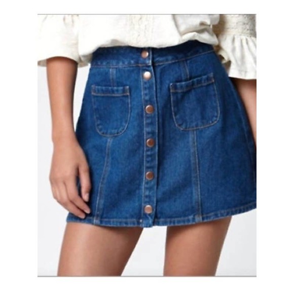 BRANDY MELVILLE Armelle button up pocketed A-line mini denim skirt 27 - Picture 7 of 7